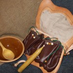 Kaletka wykonana na podstawie trzech różnych rycin - 